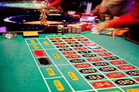 Người chơi mua thẻ bingo trực tuyến trên điện thoại di động tại Việt Nam qua cm889